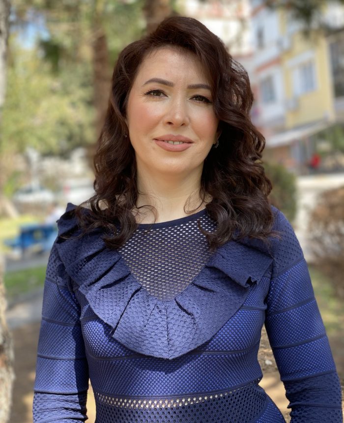 Nina Yazici